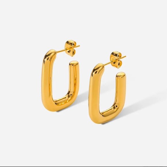 U-Shaped Earrings, Cut Link Earrings, 18K Gold Plated Earrings - Picture 4 of 6